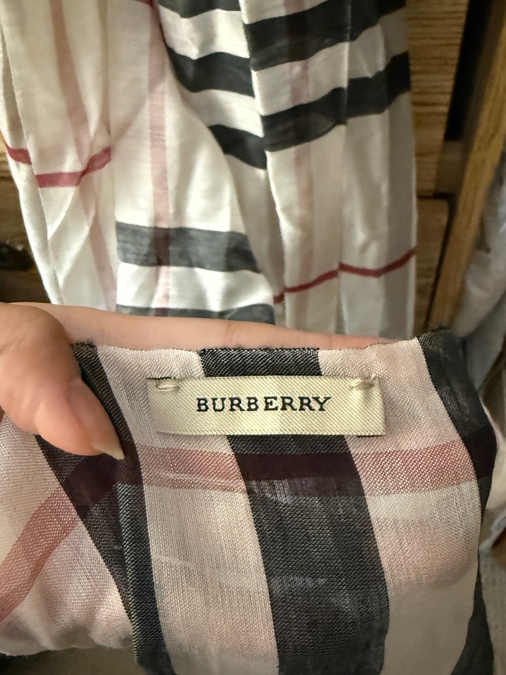 Burberry Cream Plaid Scarf with Black and Red Accents - Picture 4 of 4